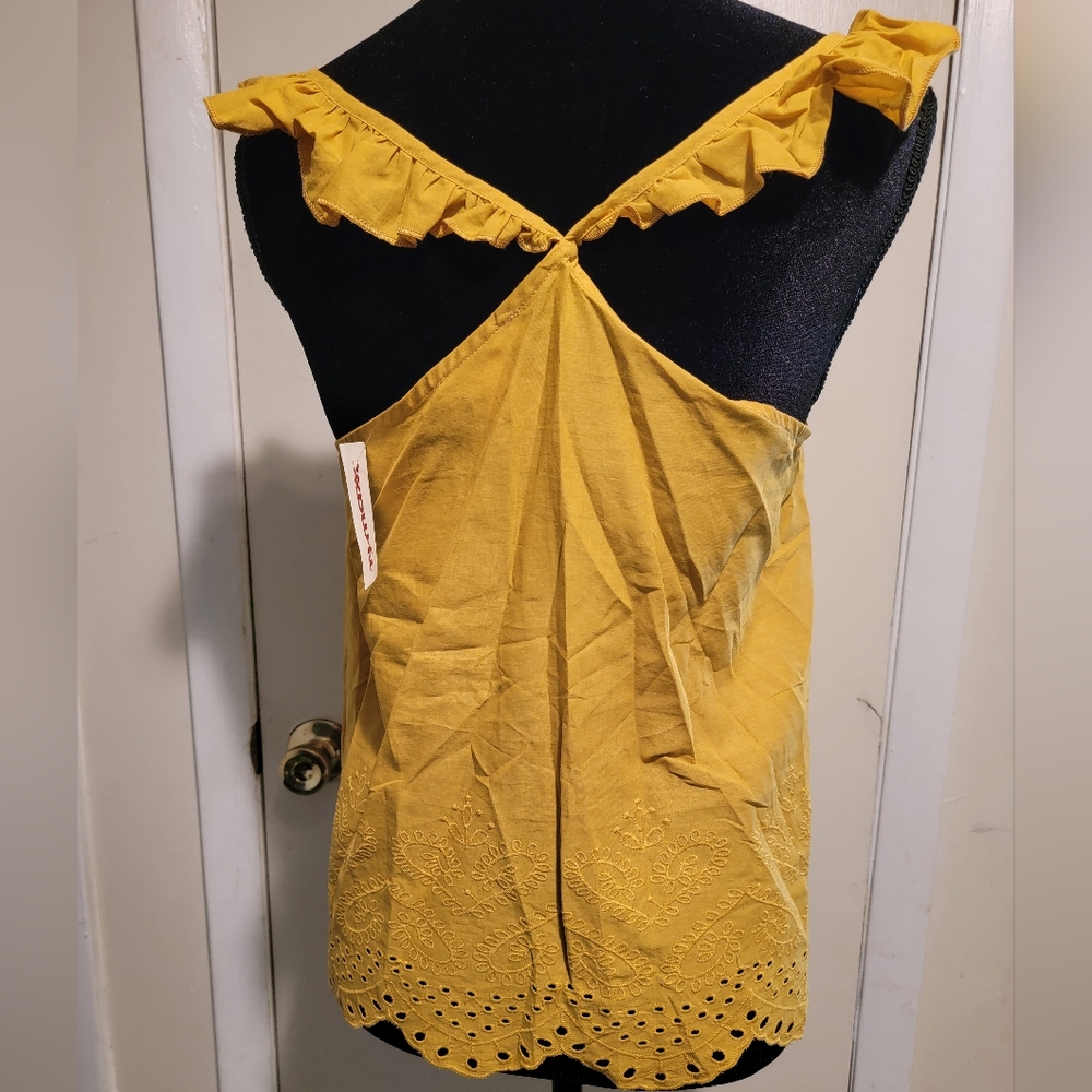 Yellow Lace Strap Sleeveless Top - Picture 2 of 6